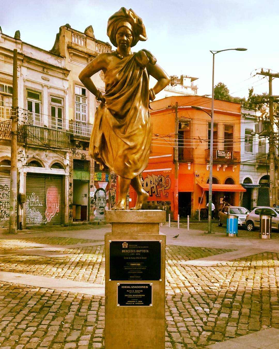 46508119_1793513897442852_5162019432402255872_o